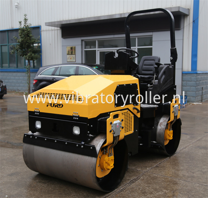 Vibratory Asphalt Road Roller